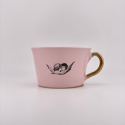 Kissing cherubs Cup 2610